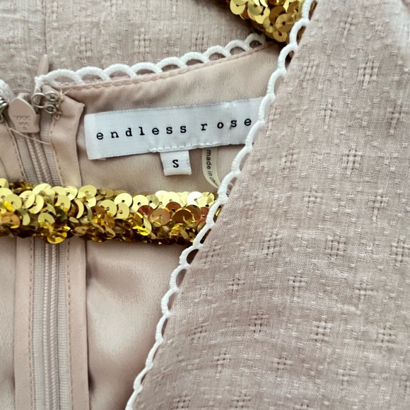 Endless Rose Linen and Lace Rose Tiered Maxi - Picture 5 of 9